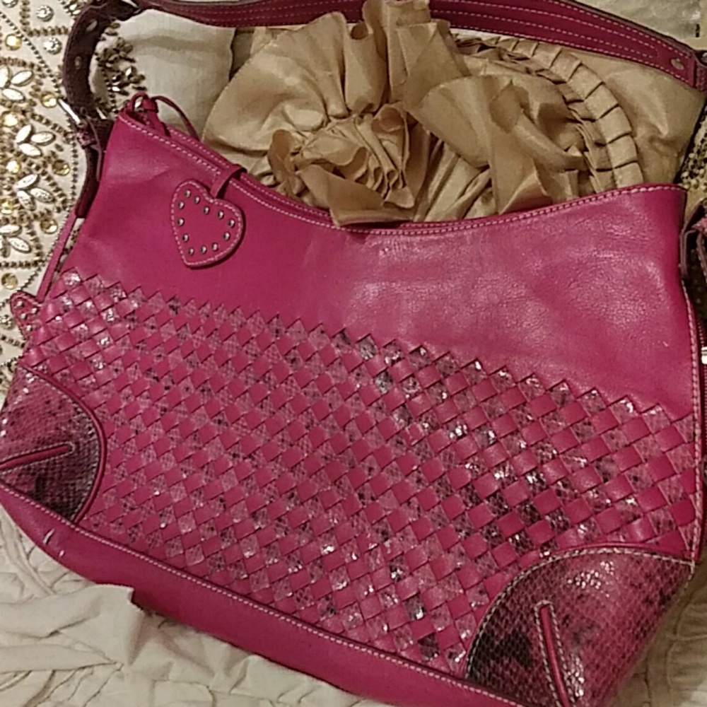 Hand bag